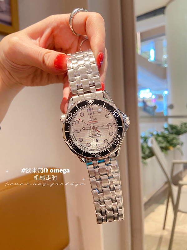 ブランド時計細部ディテール